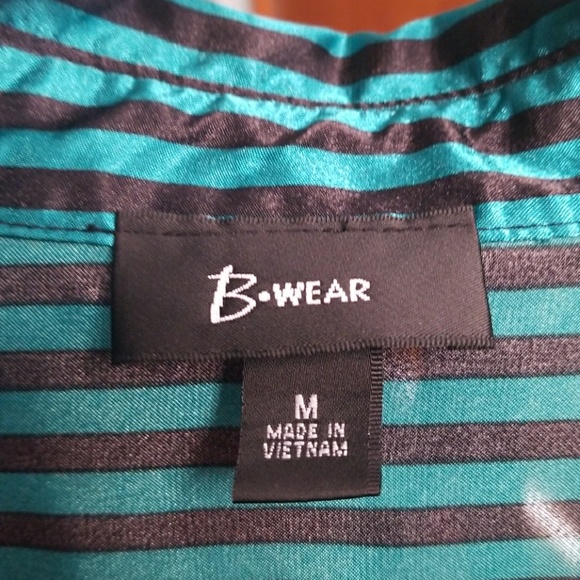 Blouse - Picture 3 of 4